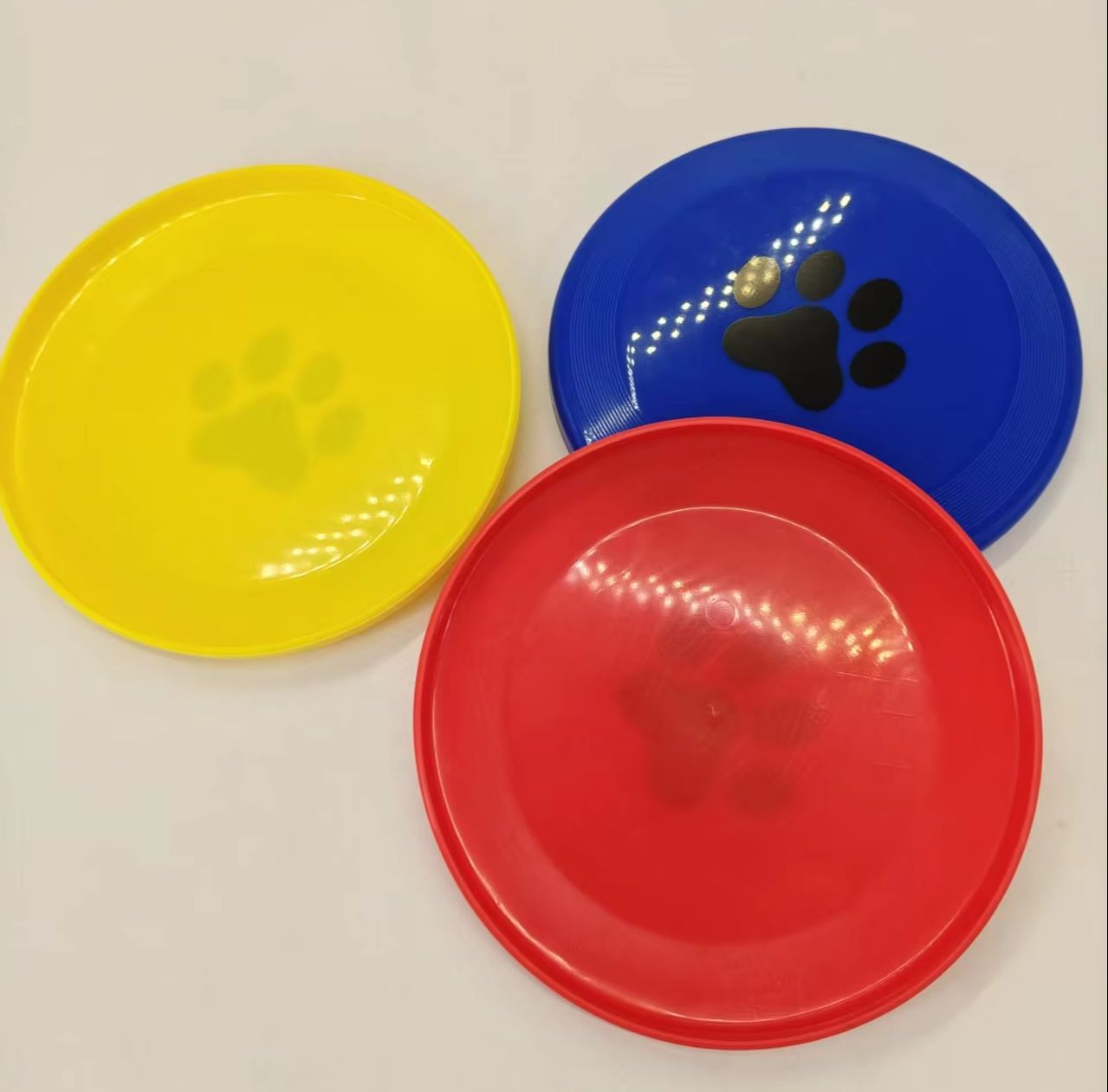 Hard Plastic Dog Frisbee  Paw  - đánh giá và giá Flying Disc Dog Training Toy